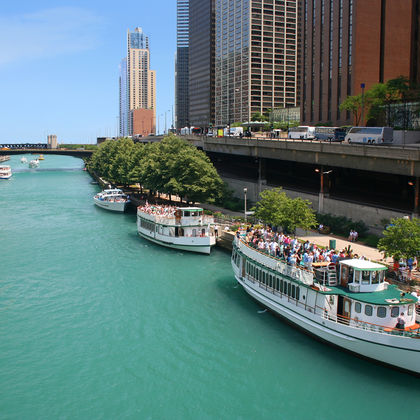 美国芝加哥河一日游