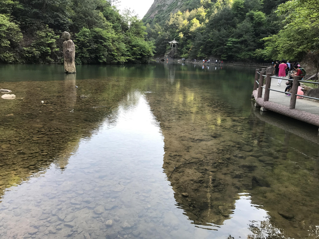 天台山琼台仙谷