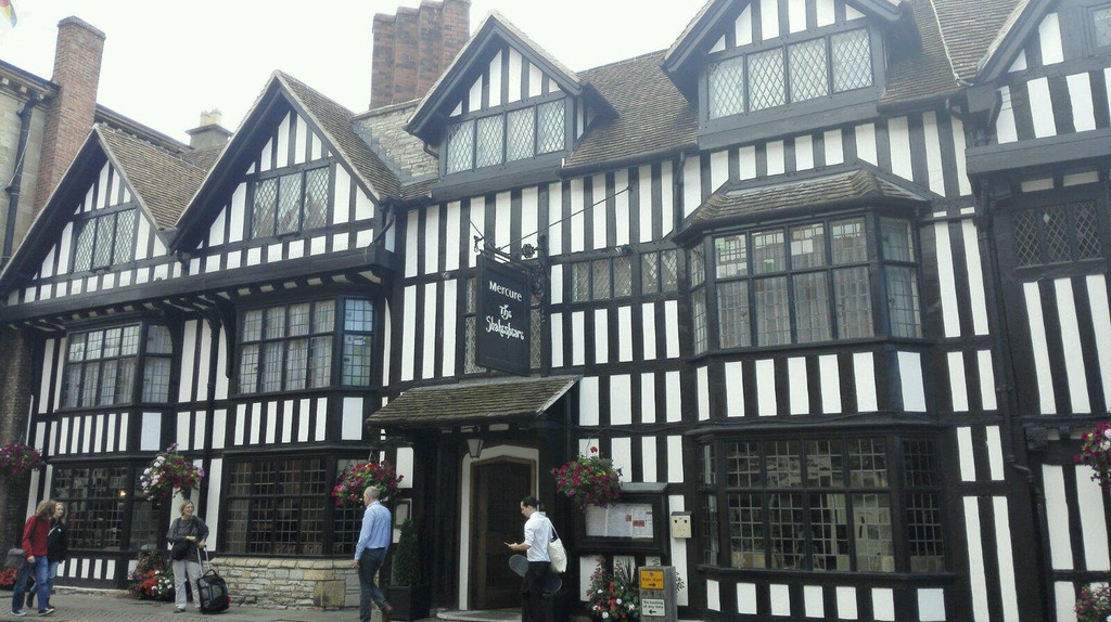 莎士比亚的故乡 — stratford