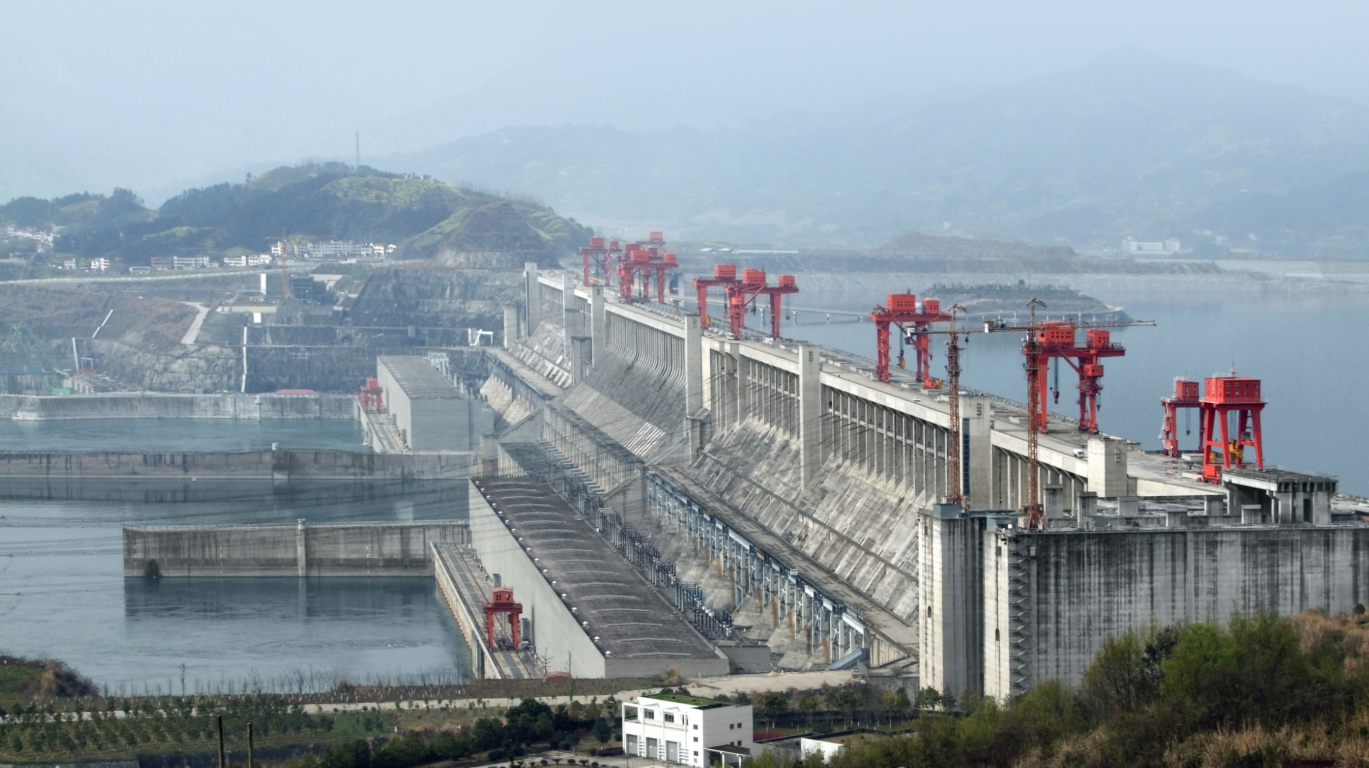 葛洲坝+三峡大坝+三峡人家+西陵峡风景区2日1晚跟团游