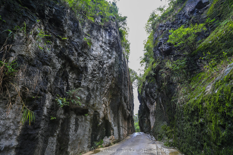 【周末游】去宜宾兴文"石海"探险,"溶洞"探幽