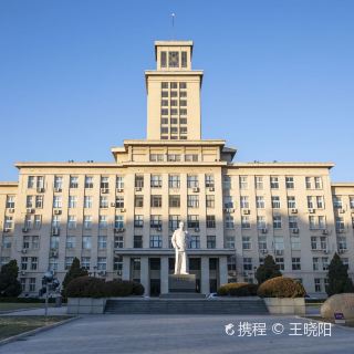 天津南开大学校钟景观(卫津路)攻略-南开大学校钟景观