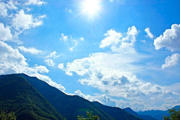                  拨开云雾见天日