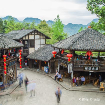 绵阳寻龙山景区+北川老县城地震遗址一日活动【包车私家团】 绵阳寻龙山景区+北川老县城地震遗址一日活动【包车私家团】