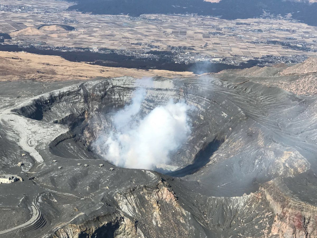 阿苏火山游