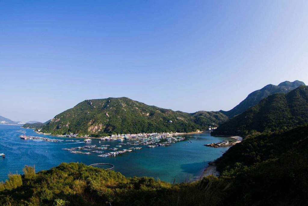 大年初一去香港南丫岛玩,晚上维多利亚港湾看烟花