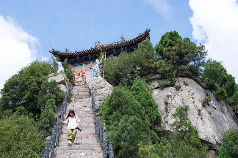 丘处机,道教全真教龙门派创始人,1148年出生于登州栖霞(今属山东),在