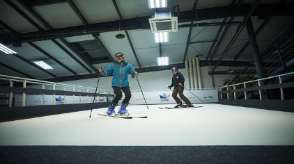 雪乐山室内滑雪