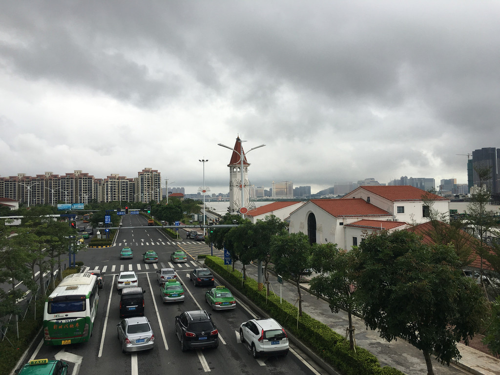 这是横琴镇的一个打渔的码头.