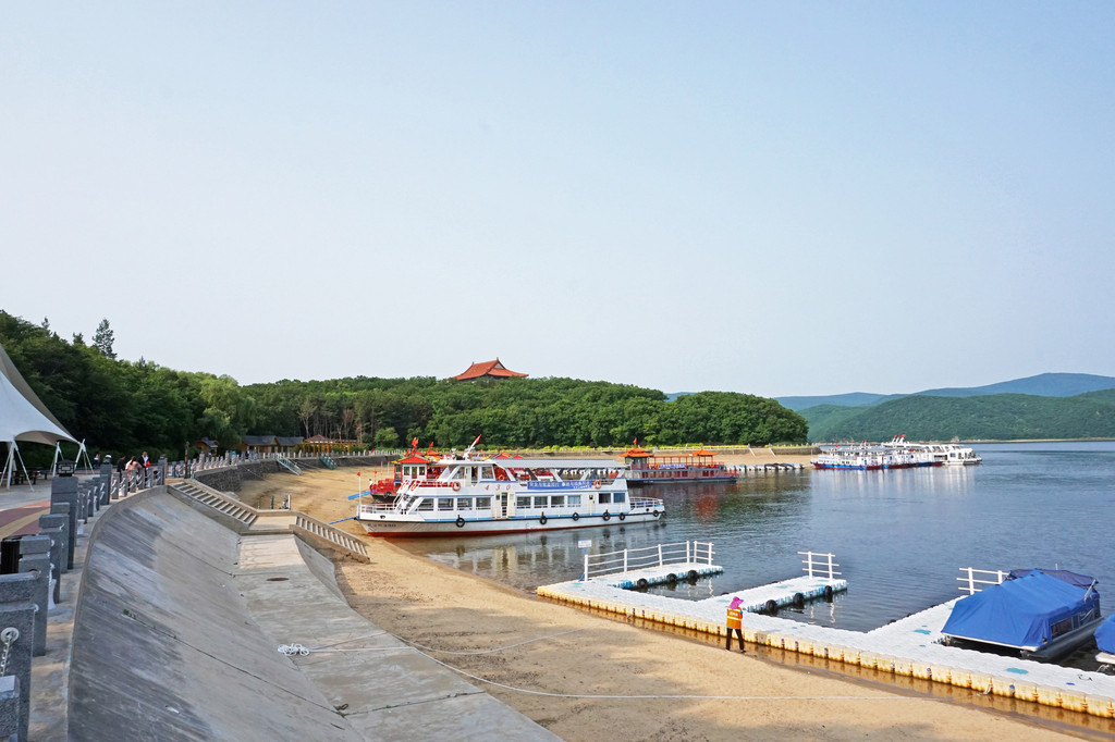 镜泊湖风景区