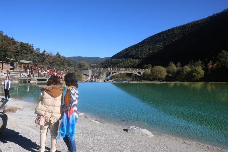 蓝月谷的门票包含在了进山费130元内了,这130元进山费其实是包含了甘