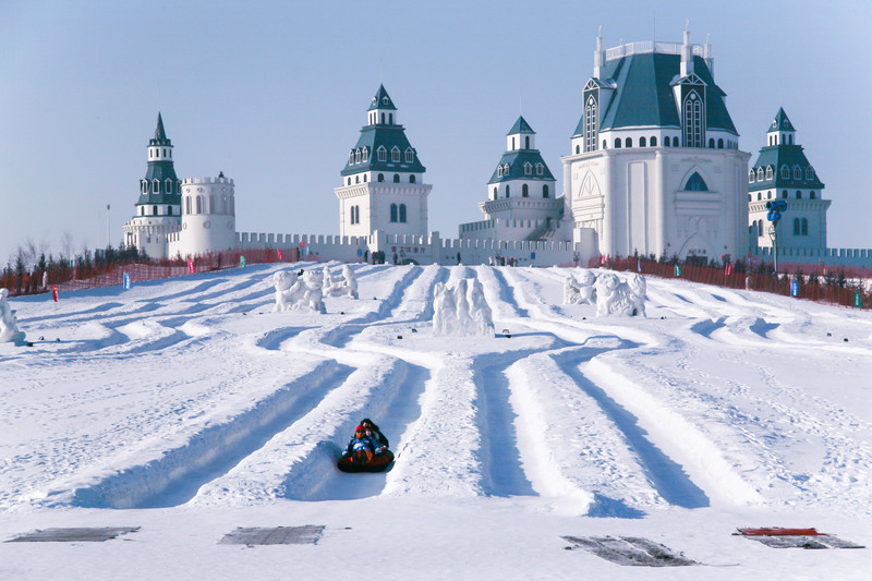 呼兰河口湿地,这里夏天凉爽的湿地公园,在严寒的冬季就变身为冰雪欢乐