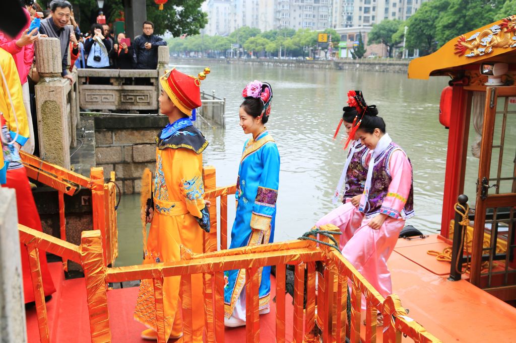 跟着乾隆下江南 :蓖箕灯火,最美常州花市街