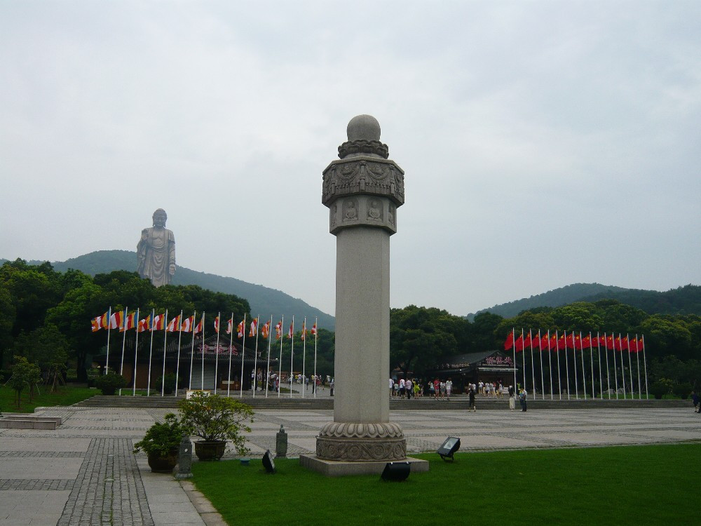 太湖天下秀——无锡灵山大佛～苏州寒山寺