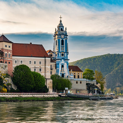 奥地利维也纳瓦豪河谷+多瑙河+梅尔克修道院一日游