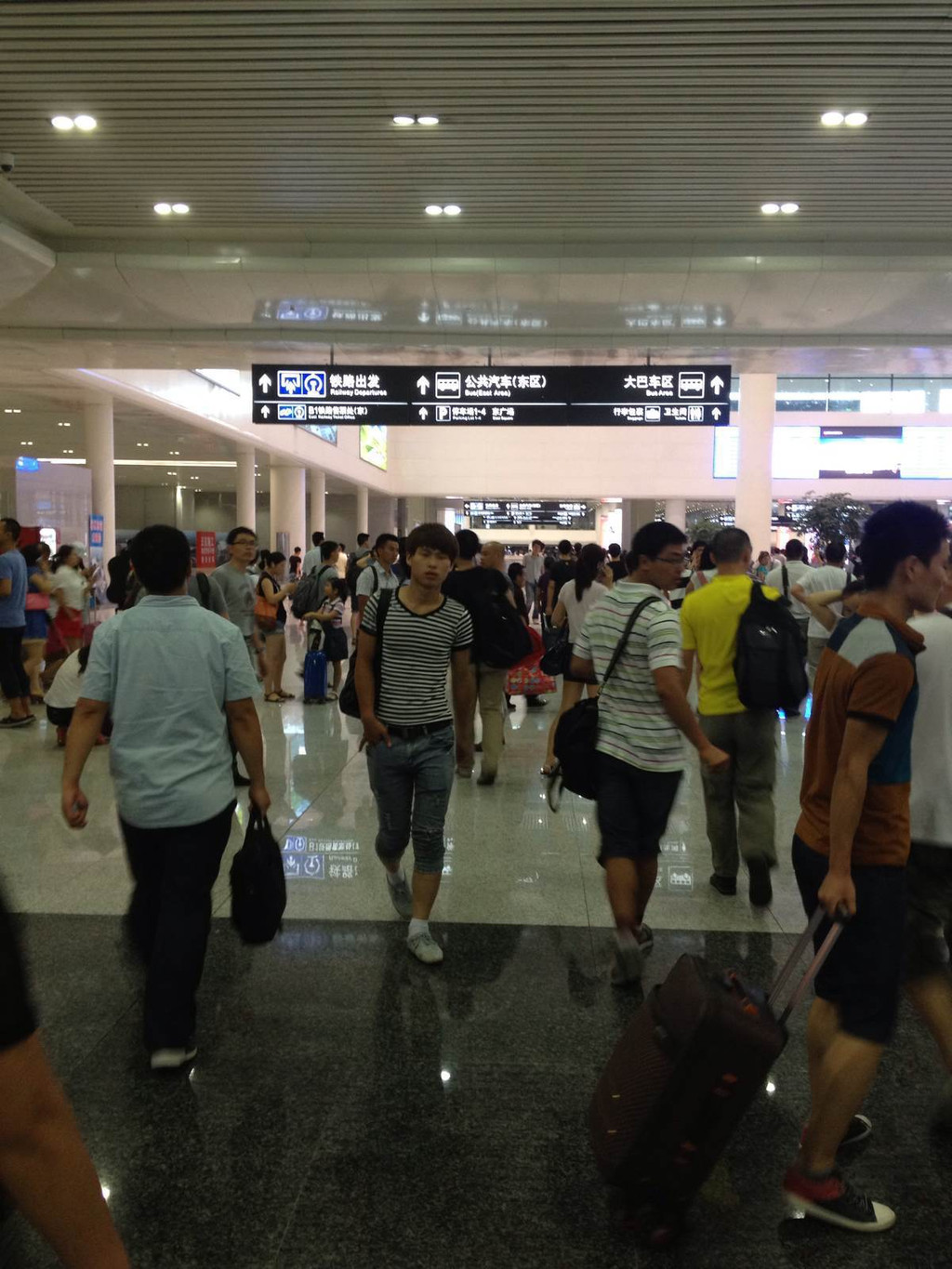 杭州火车站东站d106赶车记