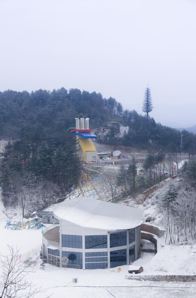 体验四川最相因的滑雪场,这周六就要盛大起航啦