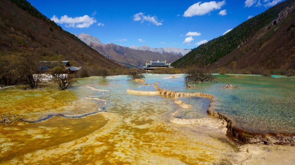 四川十日全景美食游(成都,九寨沟内2日,黄龙,峨眉乐山,都江堰青城山)