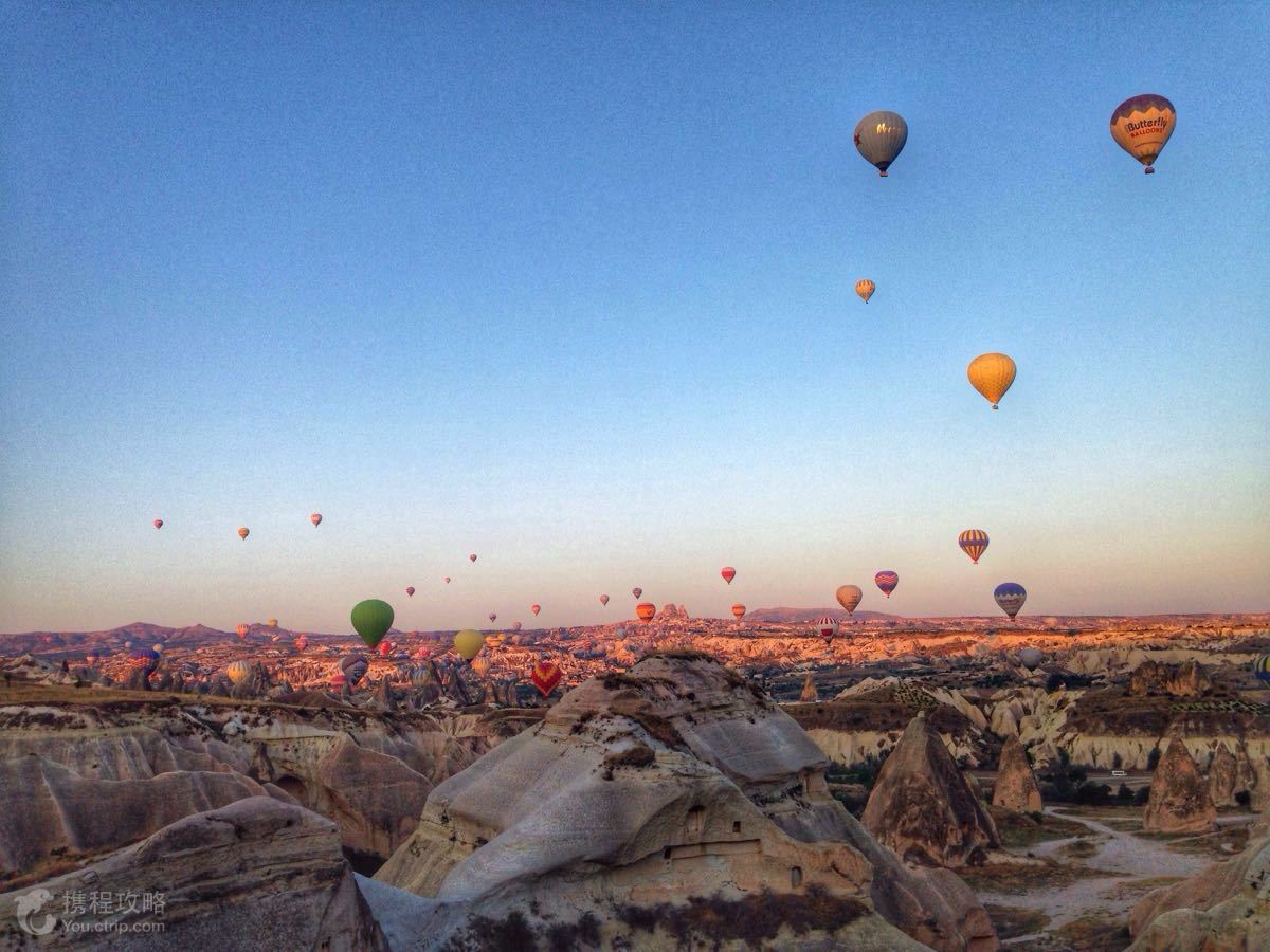土耳其+伊斯坦布尔+卡帕多奇亚+棉花堡+库萨达斯+安塔利亚+爱琴海+地中海12日9晚跟团游·热气球\/鱼疗汗蒸\/瓦罐餐烤鱼\/换装秀\/直飞-【携程旅游】