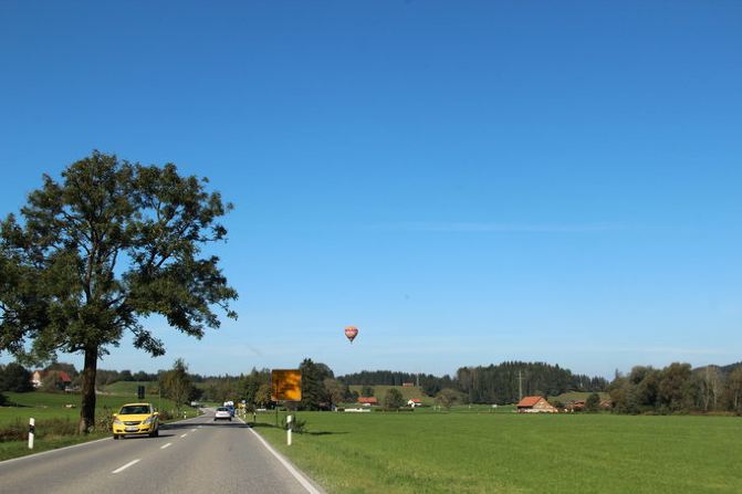 茵小茵的5国22城欧洲蜜月自驾旅行之瑞士及列