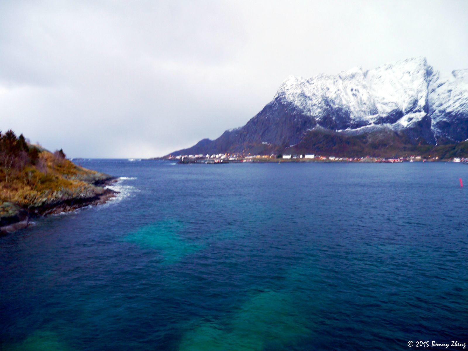 挪威海,各种蓝色层次丰富 sakrisoy norway