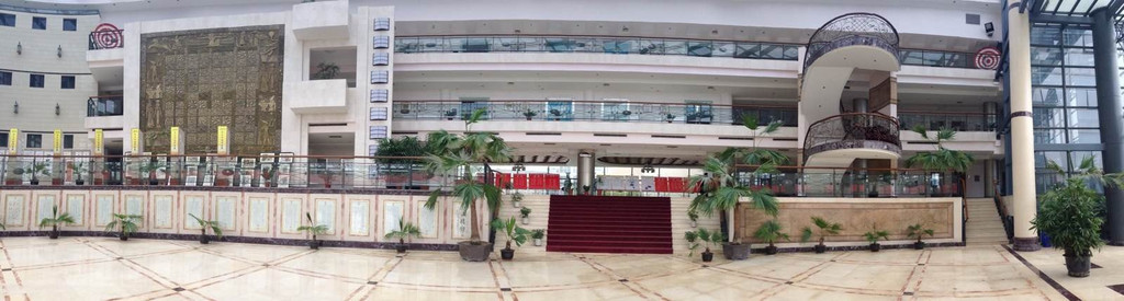 上海尚德实验学校                          