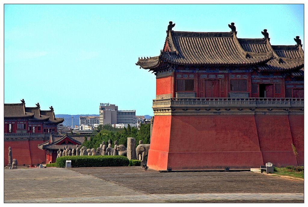 中原河南:巩义宋陵与石窟寺