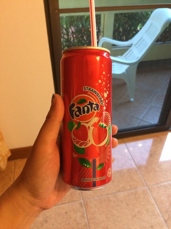 草莓味的芬达