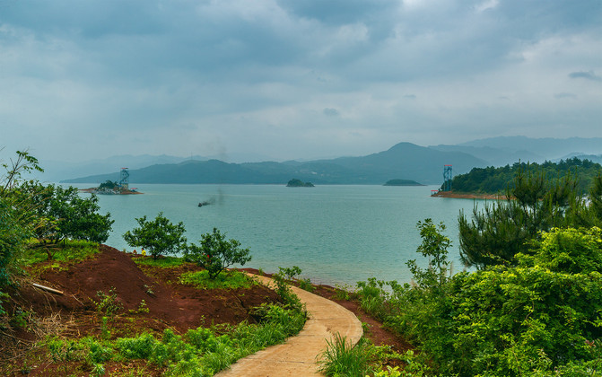 东江湖兜率岛, 最后的一方净土