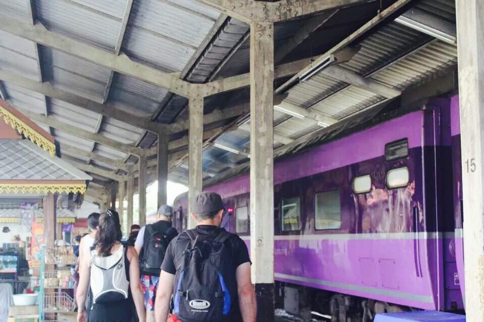 我们的紫皮列车 清迈火车站