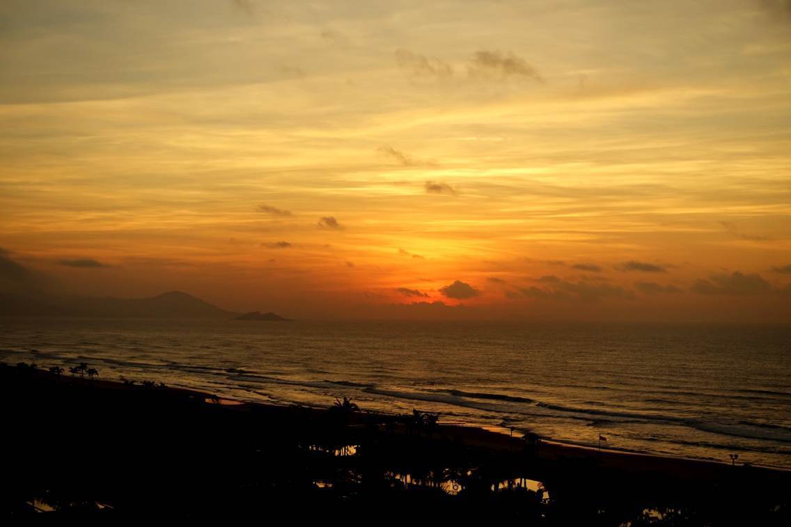 十里银滩的日出 马尾岛