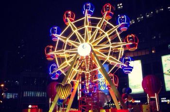 【携程攻略】上海日月光中心购物攻略,日月光