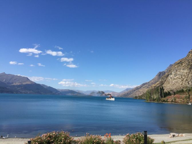 新西兰11日8晚跟团游-基督城+福克斯冰河+皇