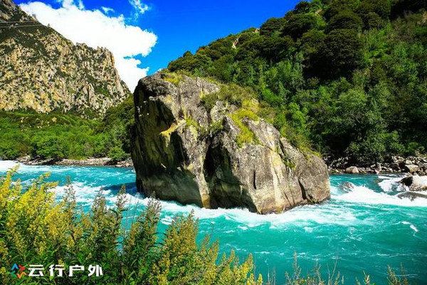 西藏最高的山口 CggYslbaloWACSdiAAHp8rgqIG0396_R_1024_10000.jpg