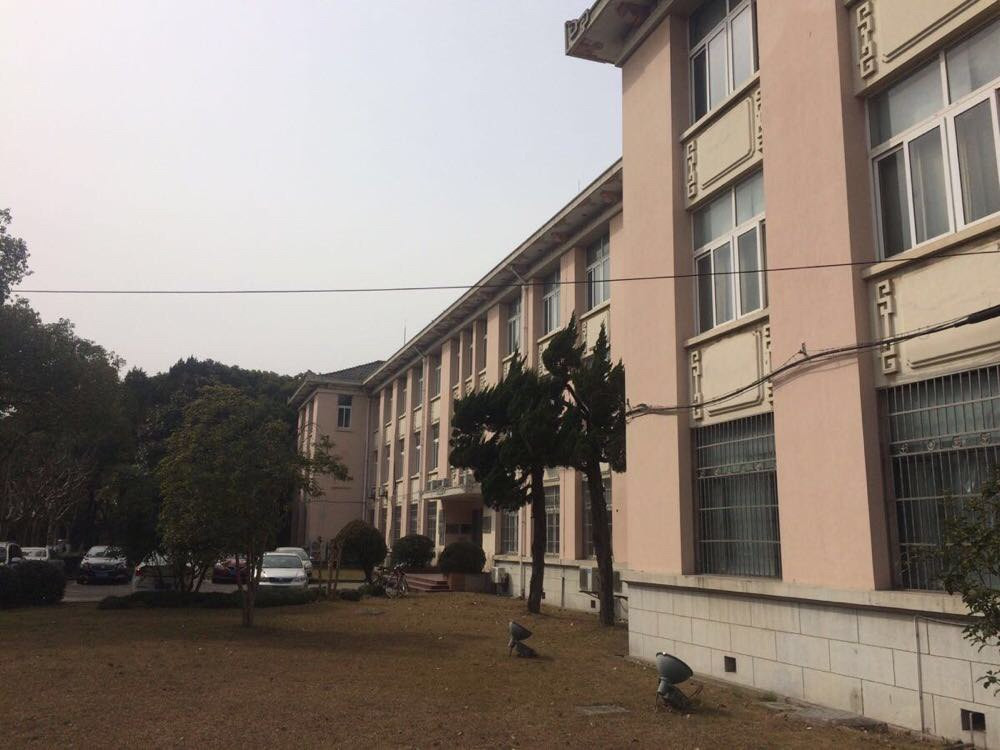 华东理工大学校园一瞥