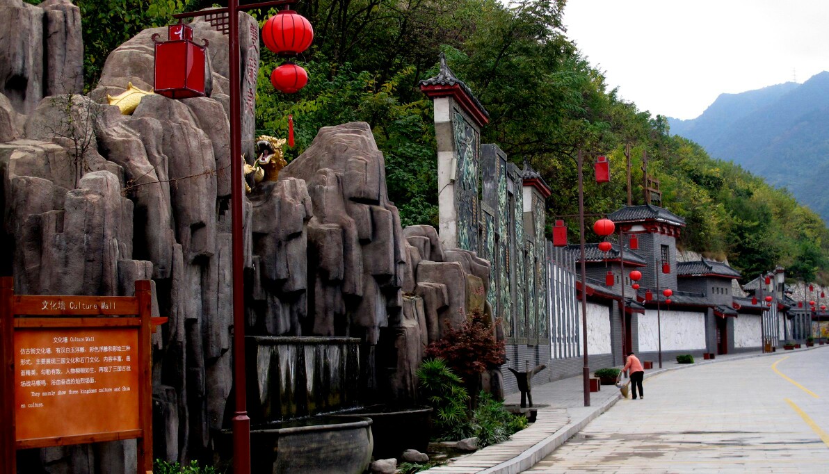 汉中石门栈道风景区,一日游.