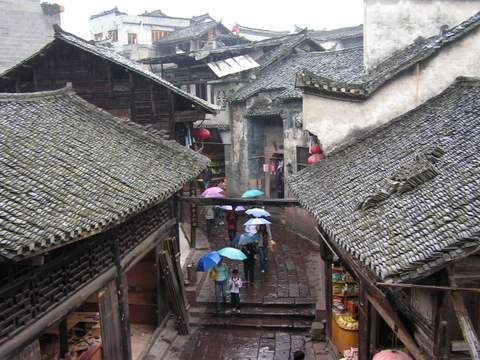 试论沿河土家族山歌演唱中歌唱支点的运用