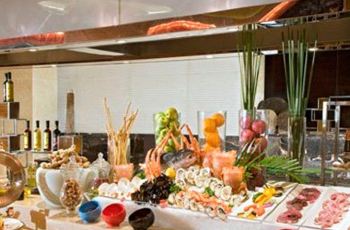 【携程攻略】济南喜来登酒店盛宴自助西餐厅(