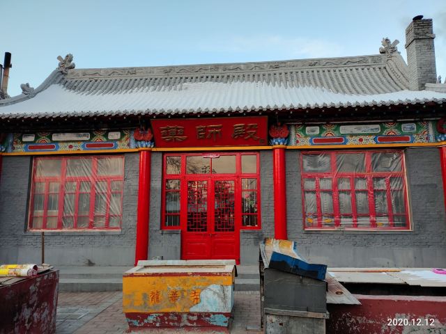 龙华寺