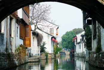苏州周庄一日游【28人精致小团ღ含游船•江南水乡｜摇橹船选】【[纯玩专线]本线路纯玩团，独立自营，无强制消费，天天发班，随订随走！】
