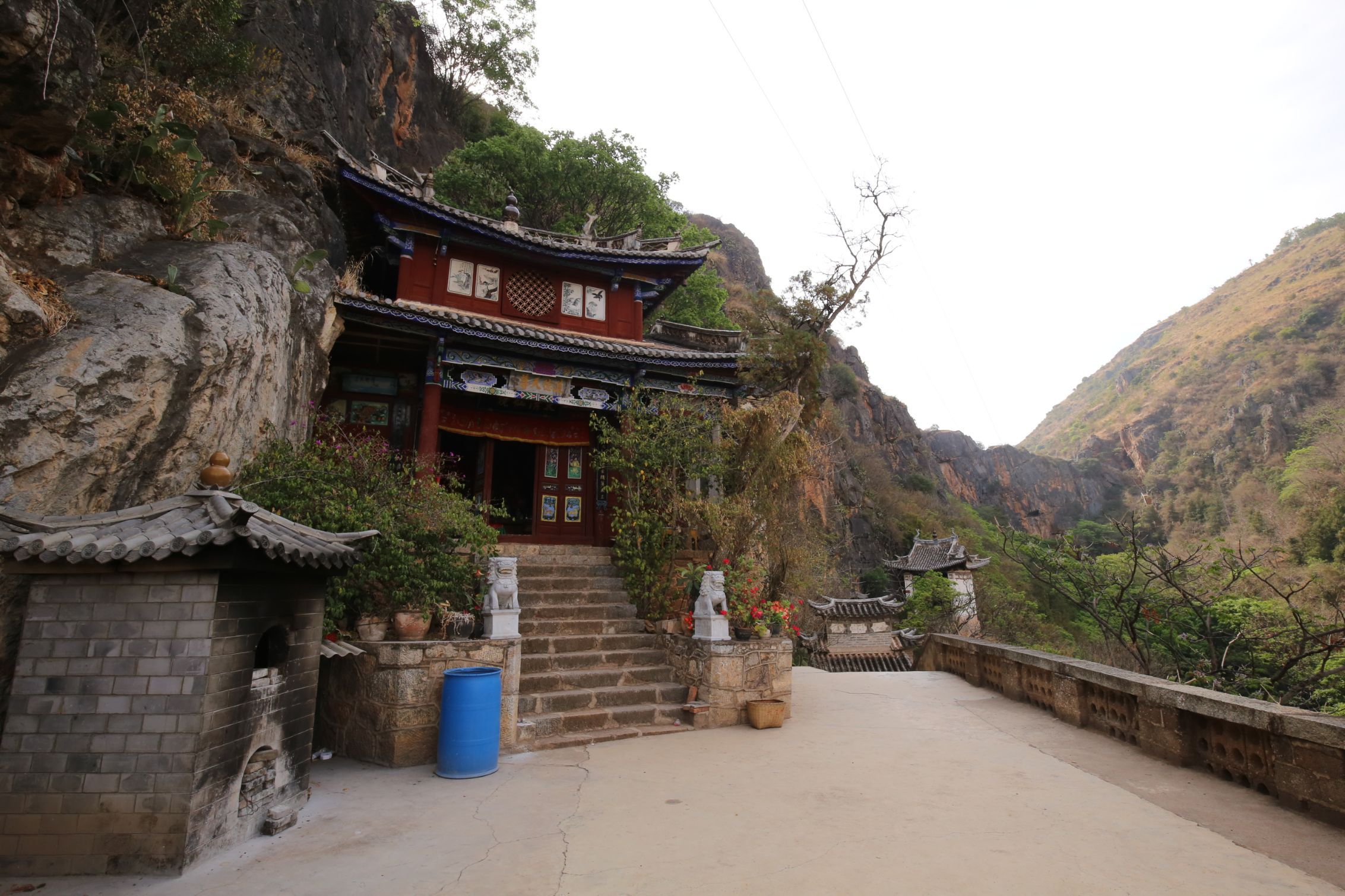 弥渡县天生桥风景区