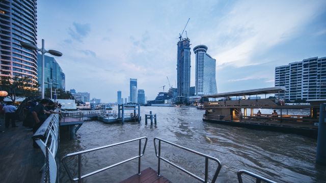 湄南河畔步行区