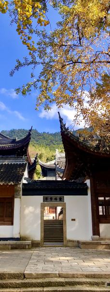 安吉灵峰寺图片