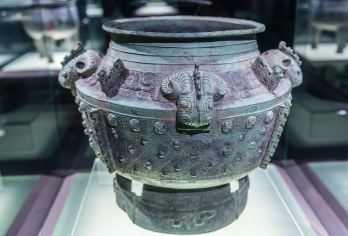 上海博物馆半日游【网红专业向导老师深度讲解+代预约】【网红专业导师级向导，将博物馆前世今生为你缓缓道来】