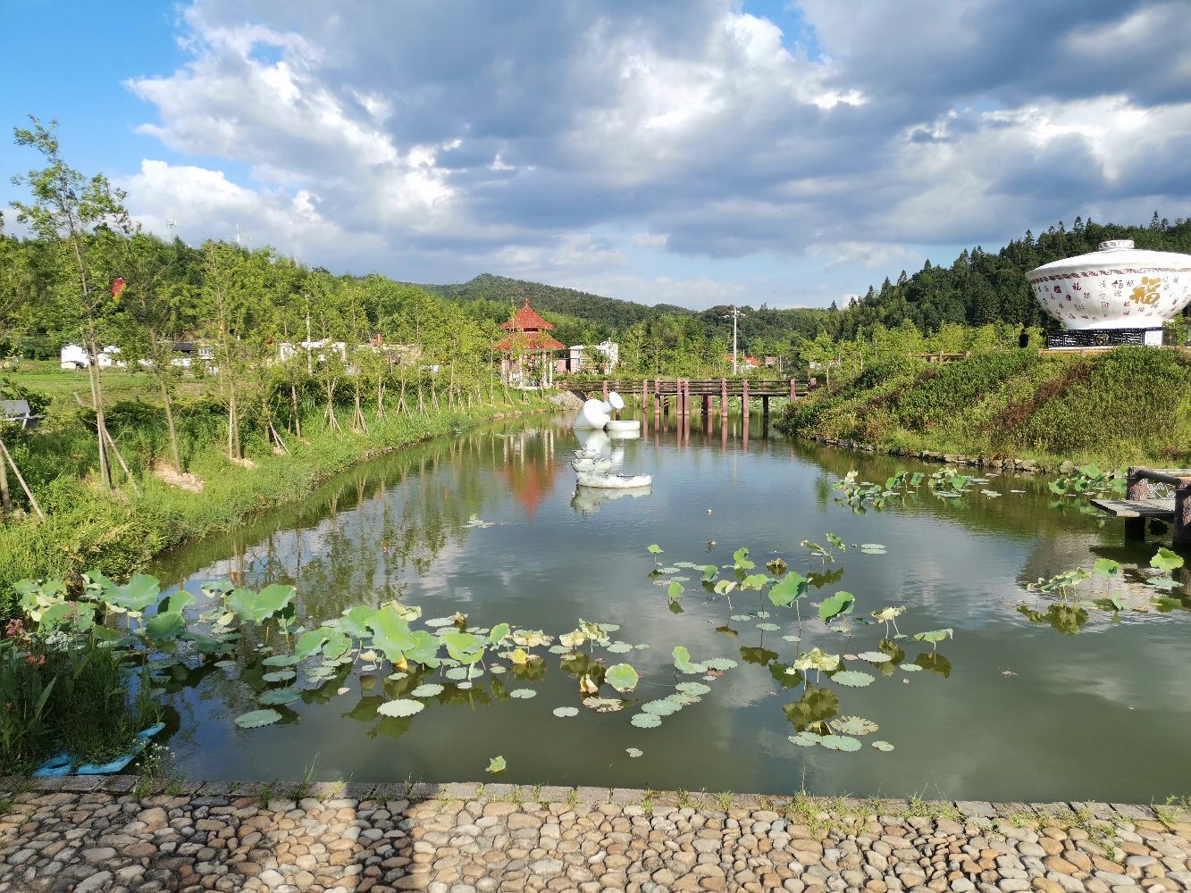 介福紫美景区