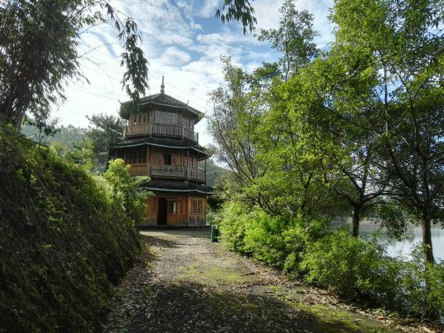 鹿寨月岛湖度假区图片