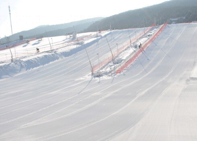 嵩顶滑雪场