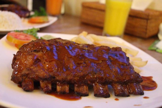 bali-style barbecued pork rib