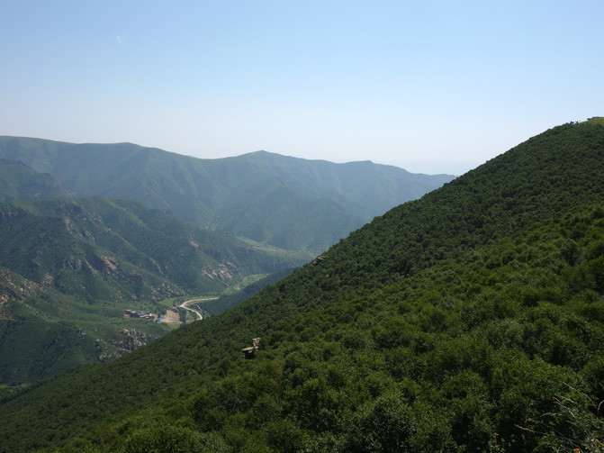 呼和浩特东郊休闲好去处——圣水梁