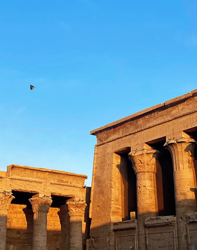 荷鲁斯神庙